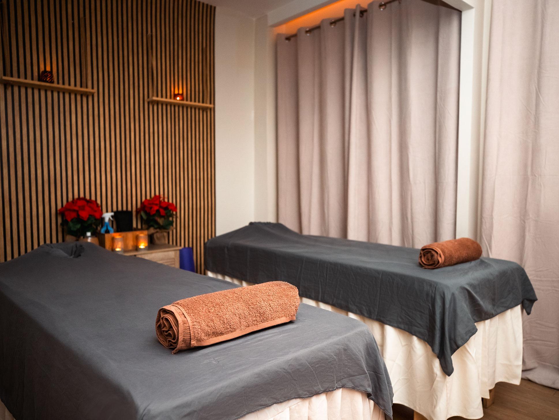 Massage Ritual Service 3